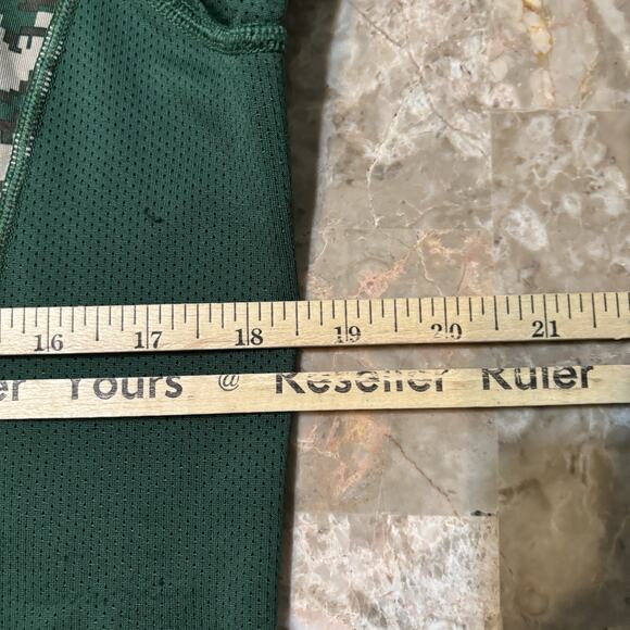 Nike Pro Combat Shirt Mens Medium Green Camo Hypercool Vented Fitted Gym 654882 - Picture 3 of 12